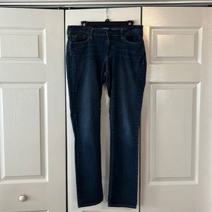 Levi modern straight jeans, size 16